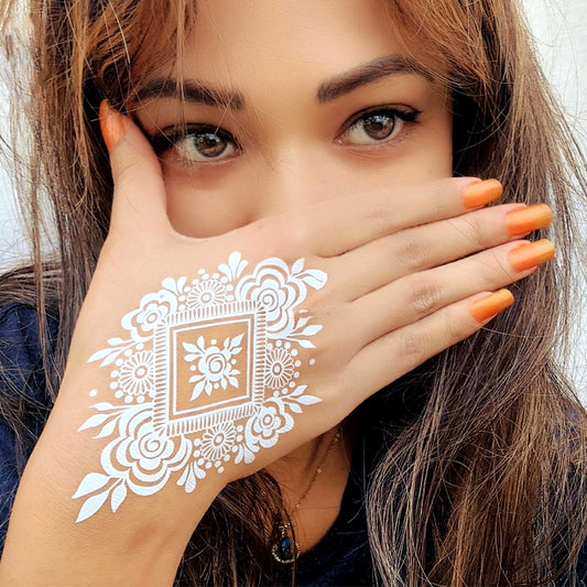 Fun DIY activity for friends, kids, or events—no artist needed.