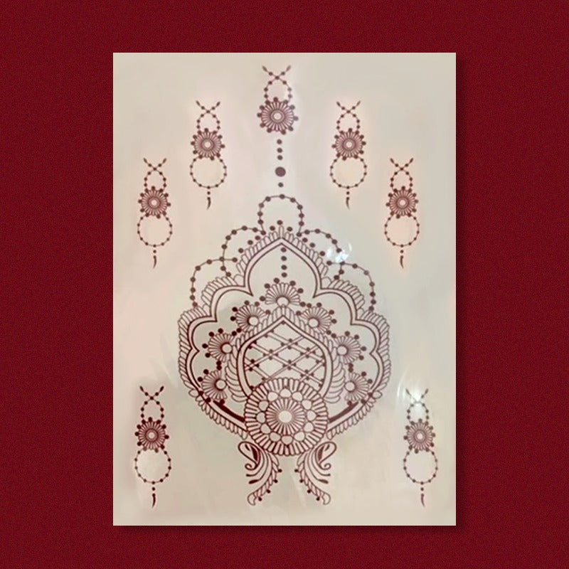 Henna art you can apply anytime.
Safe, simple, and stylish.