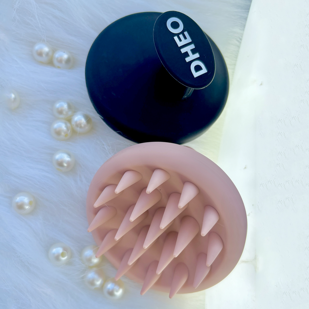 Silicone Scalp Massager – Relax, Cleanse, Stimulate Massage in circular motions on wet or dry scalp for 1+ minute daily.
100% soft silicone, 104g weight, 80×63mm size — non-electric & ergonomic.
Boosts circulation, clears buildup, reduces stress & helps hair health.