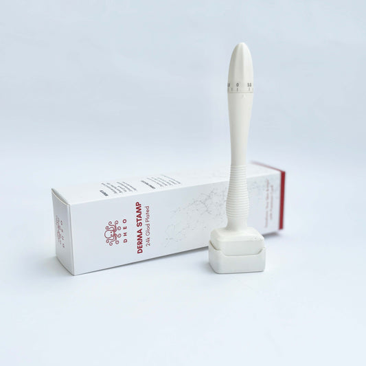 Disinfect, stamp, and nourish — use gently on skin and scalp after cleansing.

Titanium needles, 140 pins, adjustable 0-3.0mm — built for skincare and haircare.