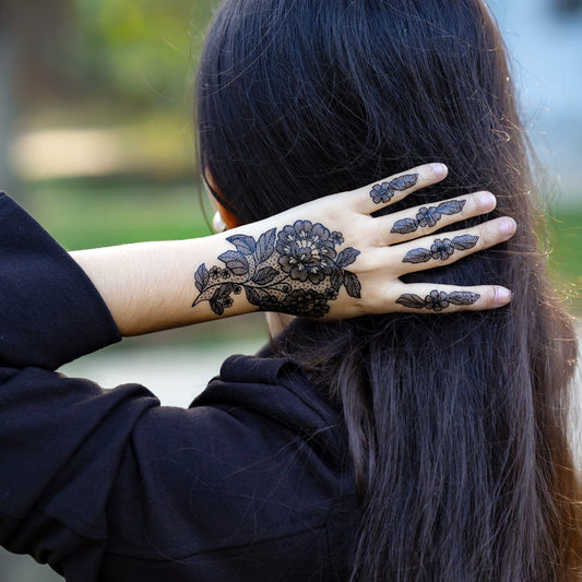 Easy-to-use henna tattoos for quick, stylish body art.Just apply, press, and reveal stunning designs in seconds