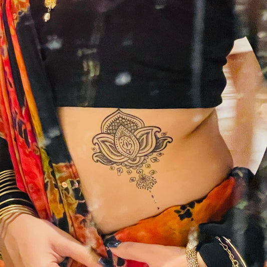 Show your style with effortless henna.Stick, press, and reveal the beauty.