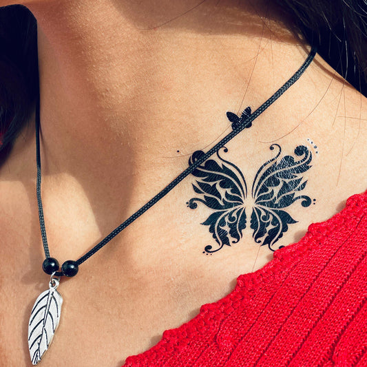 Stick, press, and reveal—henna magic at your fingertips.

