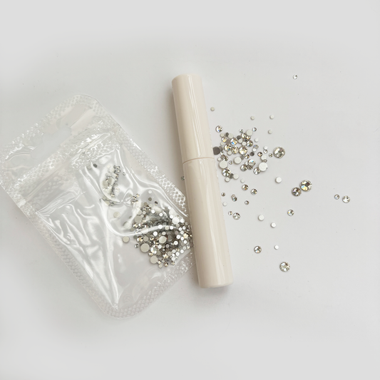 ake your mehndi or body art to the next level with Crystal n’ Glue. This set includes shimmering rhinestones and strong, skin-safe glue to give your designs a bold, long-lasting, glamorous finish