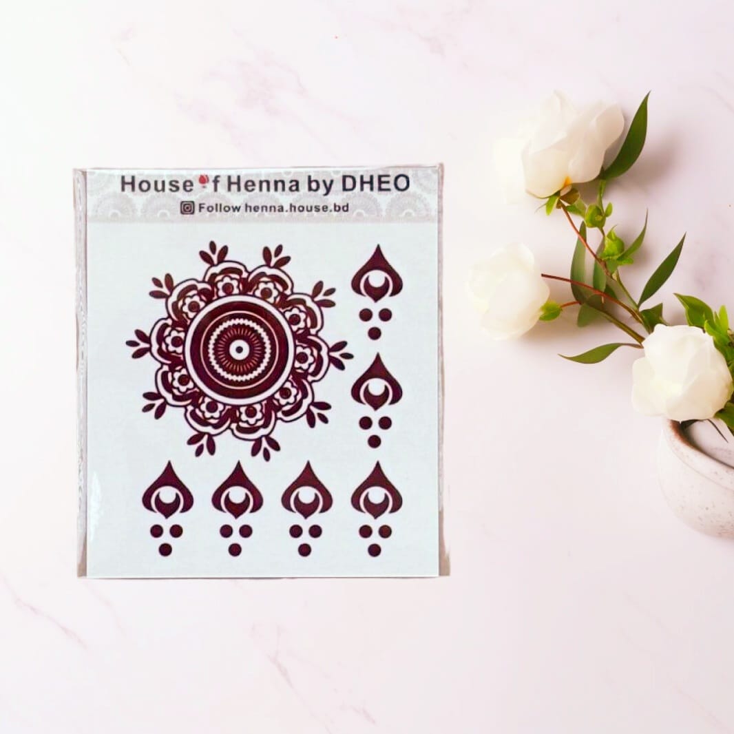 Designed with gentle ink and glue, these kid-friendly henna tattoos are easy to apply and remove—perfect for dress-up, playdates, or parties.