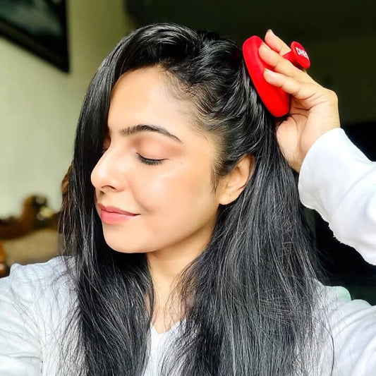 Healthy Hair Starts at the Scalp
Made with 100% soft silicone, this non-electric scalp massager gently exfoliates, boosts blood flow, and helps reduce hair fall—perfect for keeping your scalp clean and your hair strong.