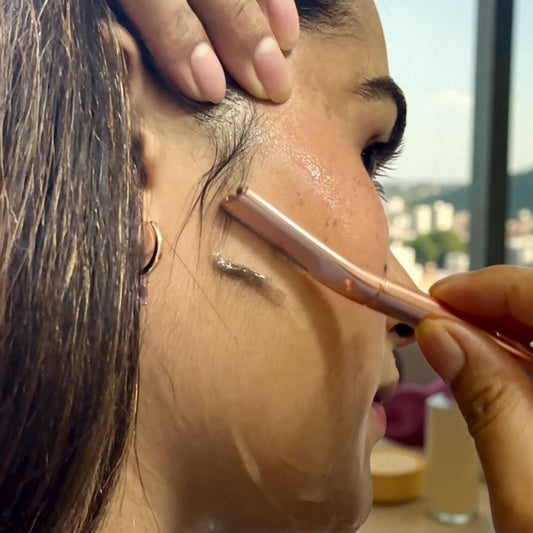 Eyebrow / Facial Metal Razor